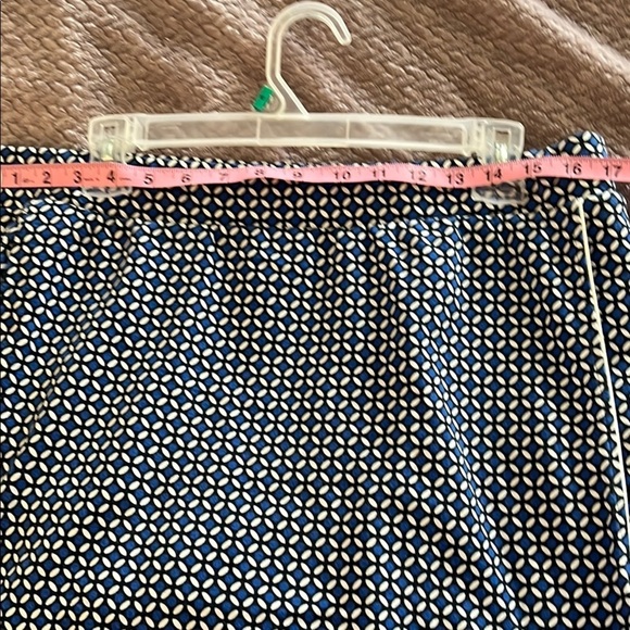 Blue and White Wrap Skort With Pocket for Casual Wear EUC - Picture 5 of 8